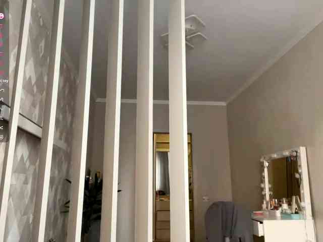 JosephinaYeaton webcam