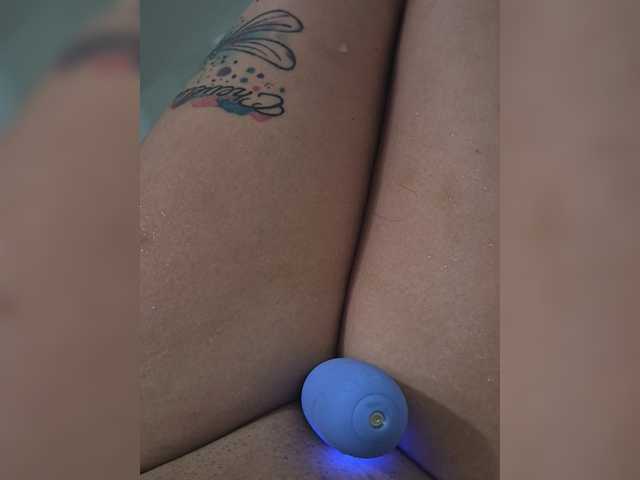 Lickybaby2168