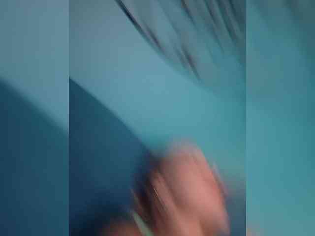 Lickybaby2168 webcam