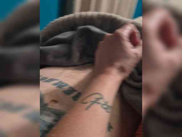 Model: Lickybaby2168