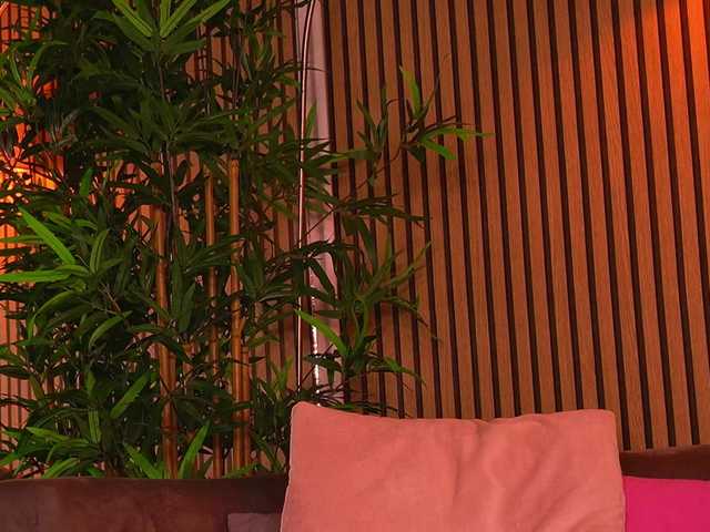 KhloeDavis live cam on BongaCams