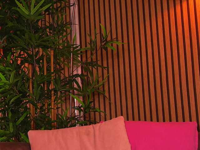 KhloeDavis live cam on BongaCams