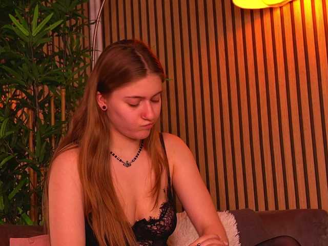 KhloeDavis live cam on BongaCams