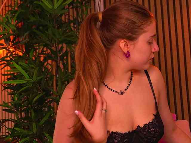 KhloeDavis webcam