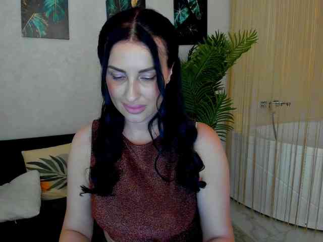 HoneyBlossome webcam