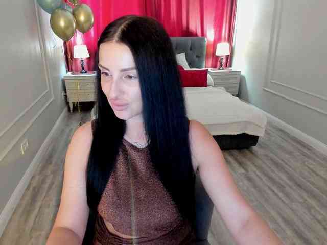 HoneyBlossome webcam