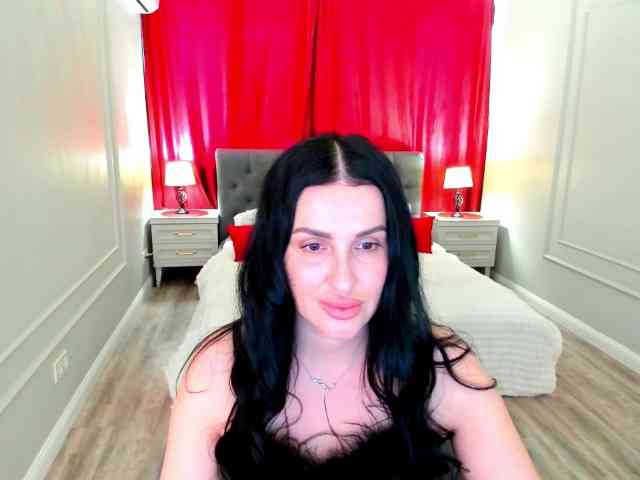 HoneyBlossome webcam