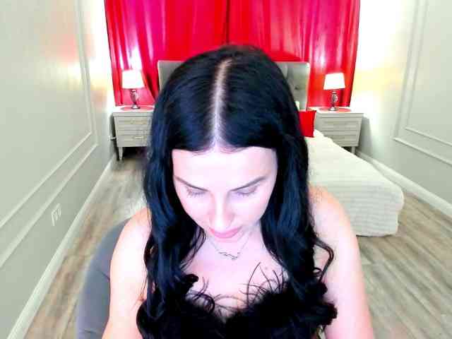 HoneyBlossome webcam