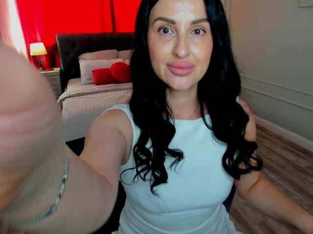 HoneyBlossome webcam