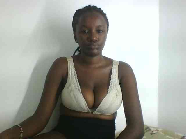 Creamylips webcam