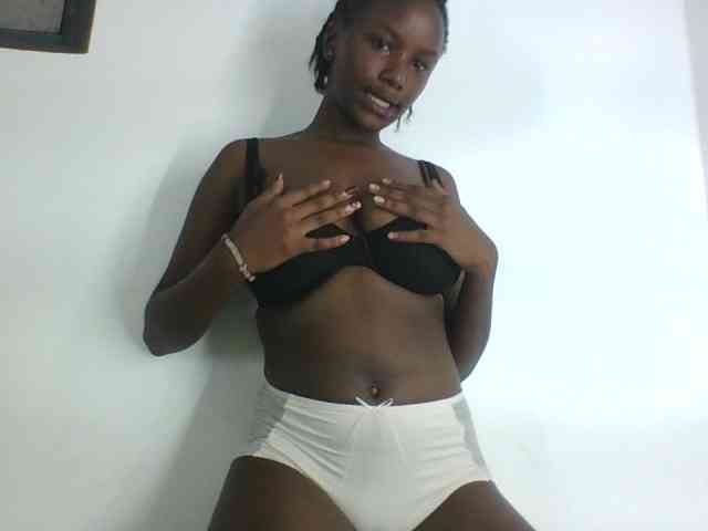 Creamylips webcam