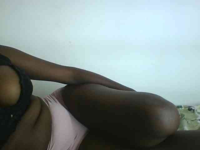 Creamylips webcam