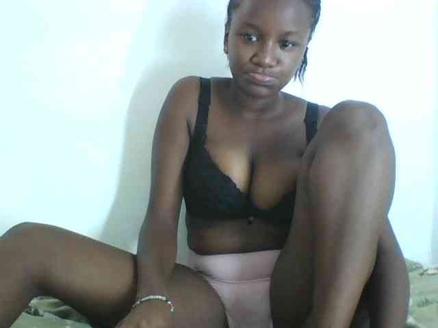 Creamylips webcam
