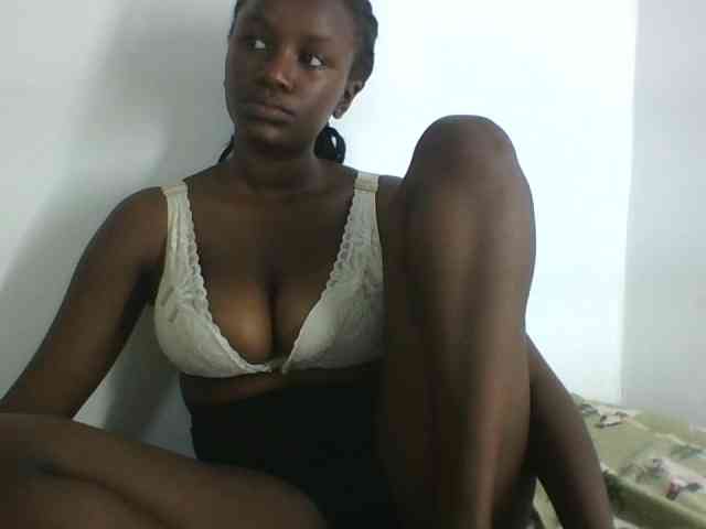 Creamylips webcam