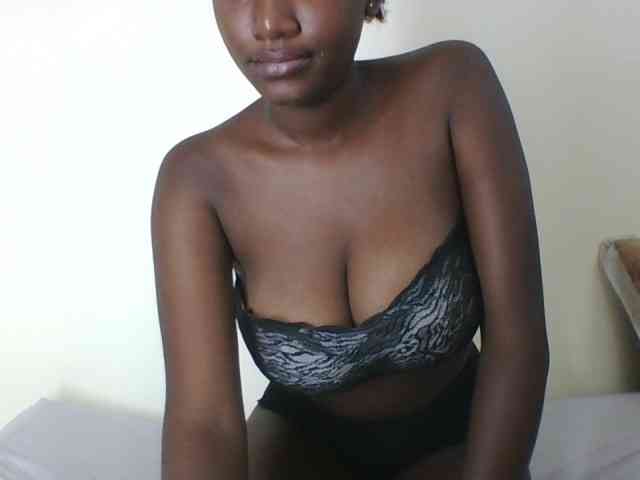Creamylips webcam