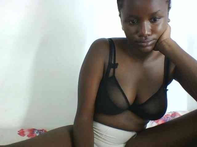 Creamylips webcam