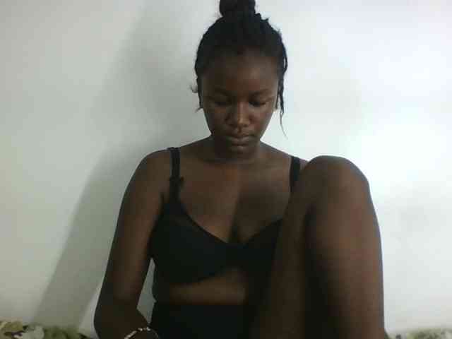 Creamylips webcam