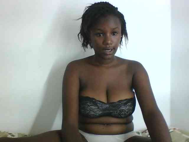 Creamylips webcam