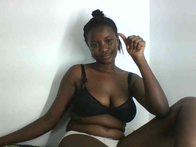 Model: Creamylips