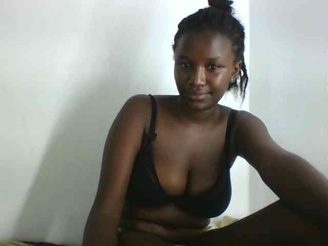 Creamylips webcam