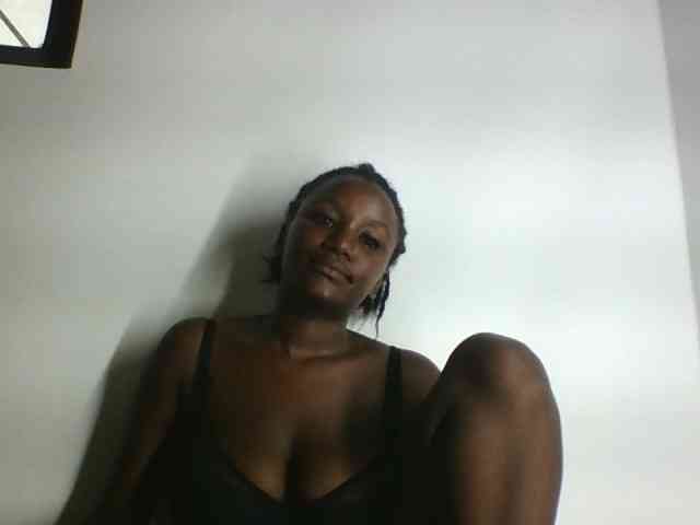 Creamylips webcam