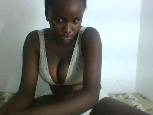 Creamylips webcam