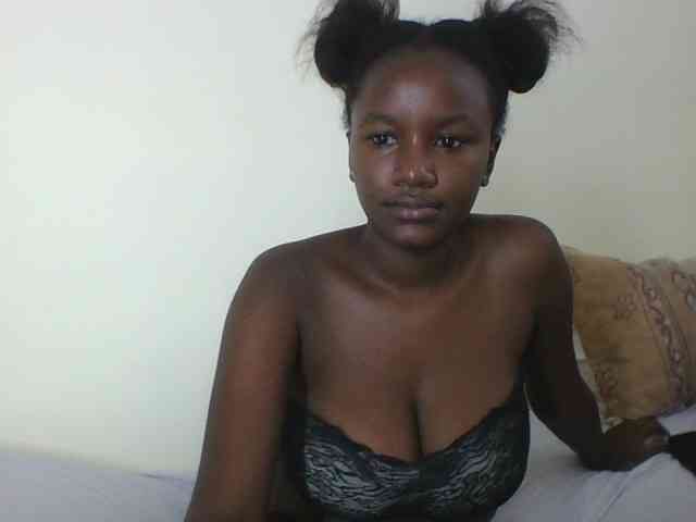 Creamylips webcam