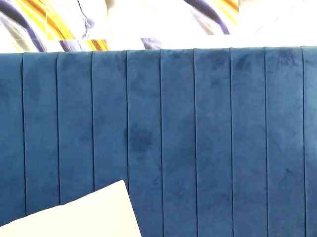 ChloeMonet webcam