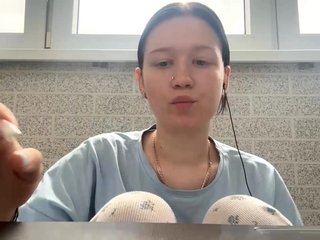 FloraSecundo Porn Show