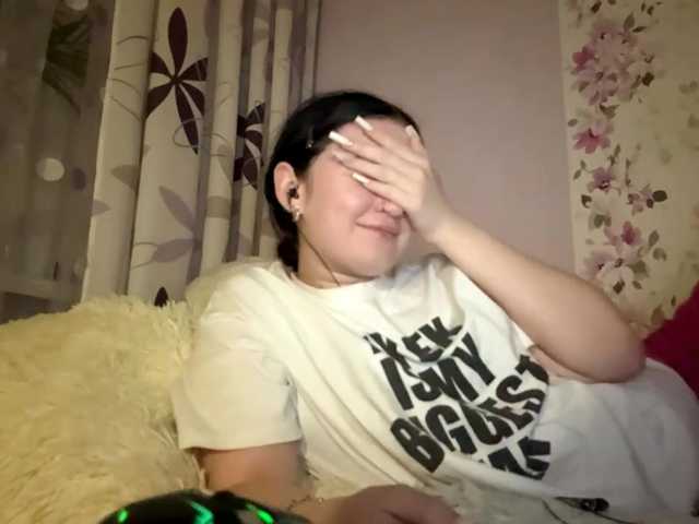 FloraSecundo live cam