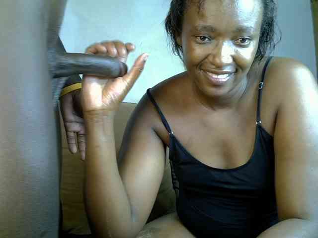 Blaqboiandmaya webcam