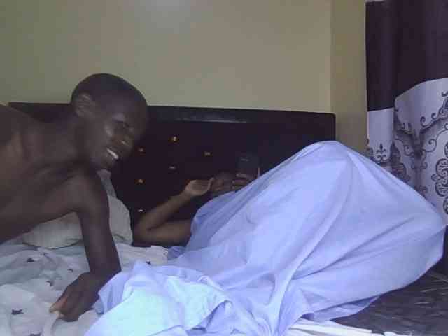 Blaqboiandmaya webcam