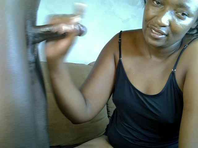 Blaqboiandmaya webcam