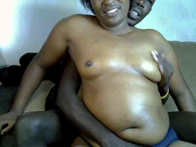 Blaqboiandmaya webcam