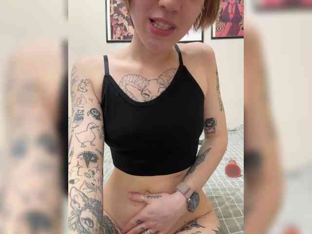 ginger-creamy webcam