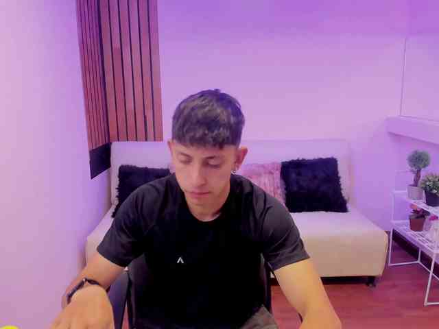 Kei-21 Sex Cam Show