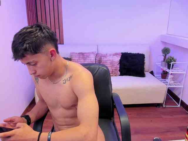 Kei-21 Sex Cam Show