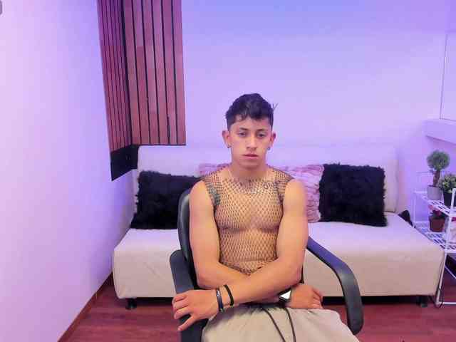 Kei-21 Sex Cam Show