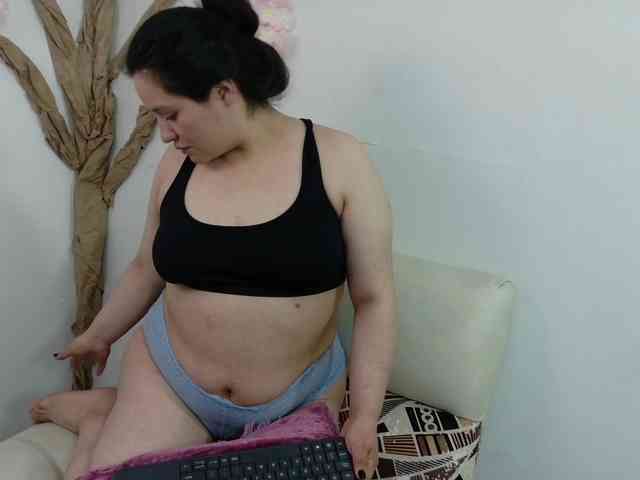 Laura-Castillo webcam