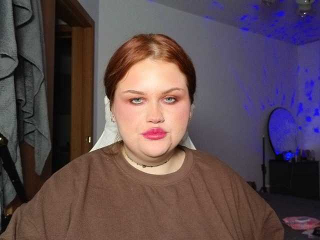 BronzGoddess live cam