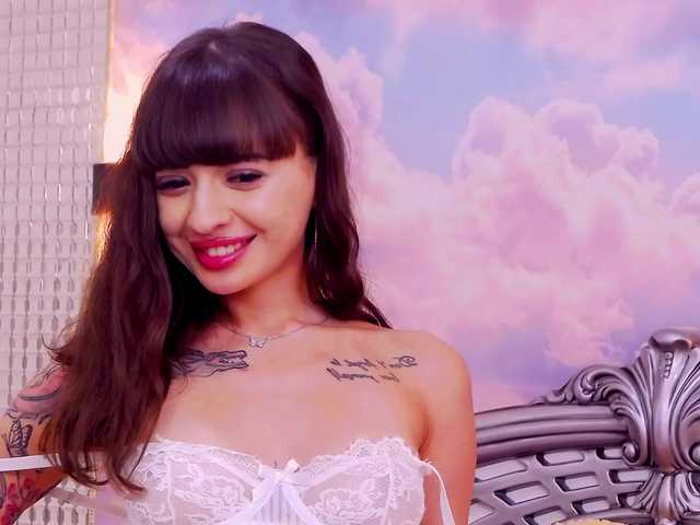 KayaBelle live cam on BongaCams