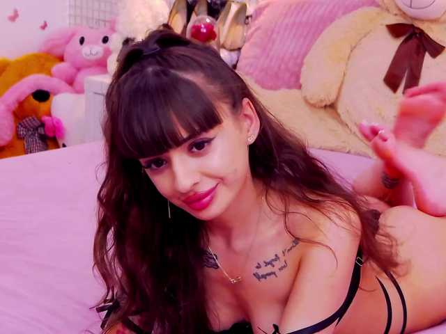 KayaBelle Live Cam on BongaCams