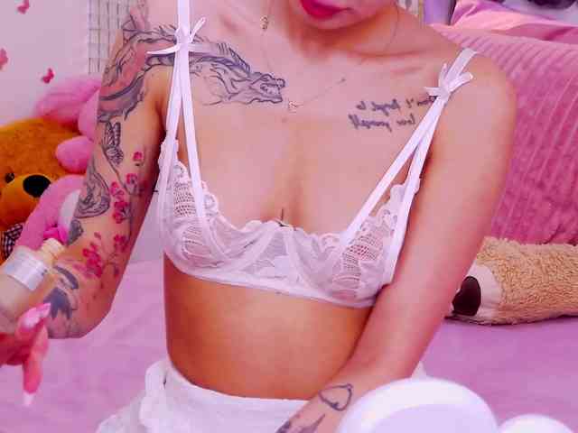 KayaBelle webcam