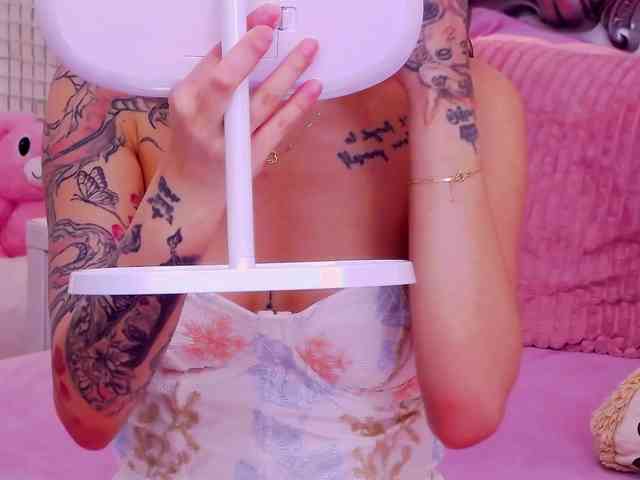 KayaBelle webcam