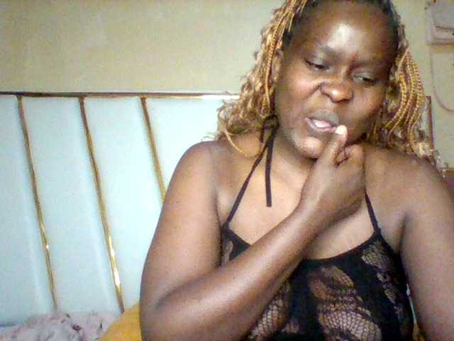 Seductivemistress live cam on BongaCams