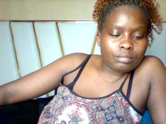 Seductivemistress webcam bongacams model stream image