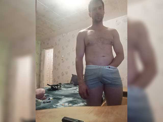 Assseldoni live cam on BongaCams