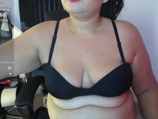 Reventme live cam on BongaCams