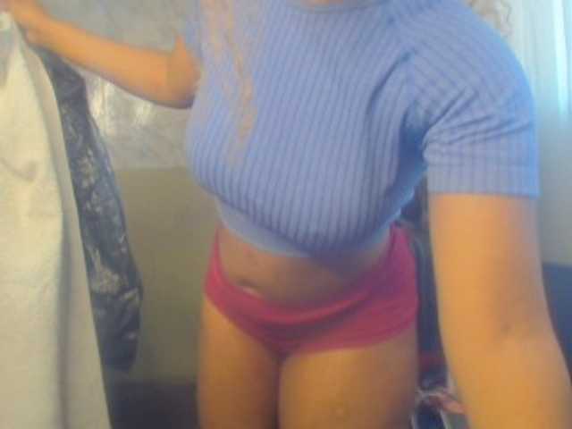 Lindababe live cam on BongaCams