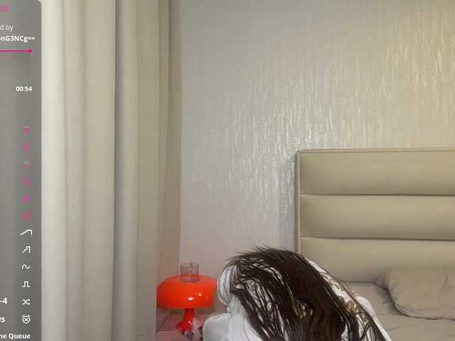 KiaraBasbas live cam on BongaCams